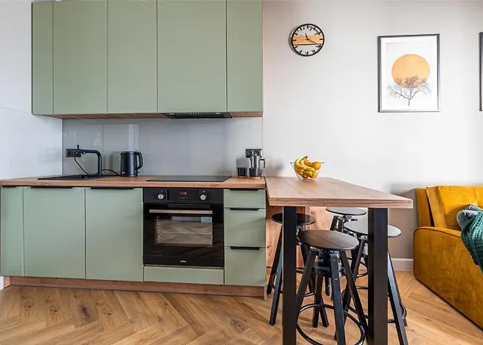 Bastion Wałowa by Q4Apartments - Old Town